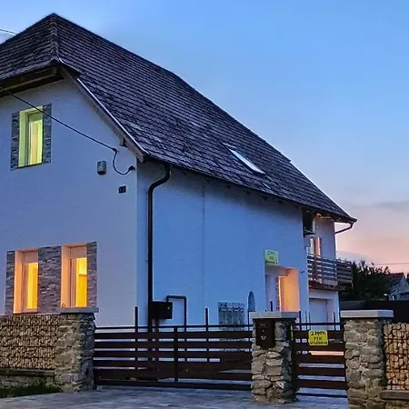 Zimmerferi Apartman Keszthely Exterior photo
